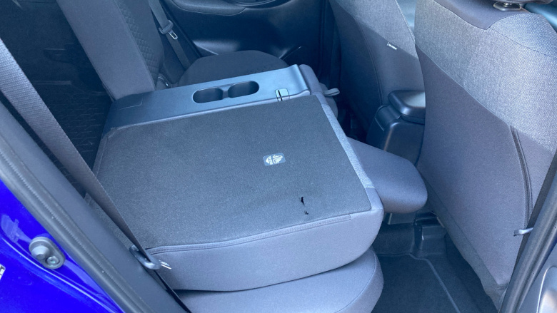 Toyota Yaris Cross 1.5 Hybrid Design 5dr CVT [Tech Pack] Hybrid Estate